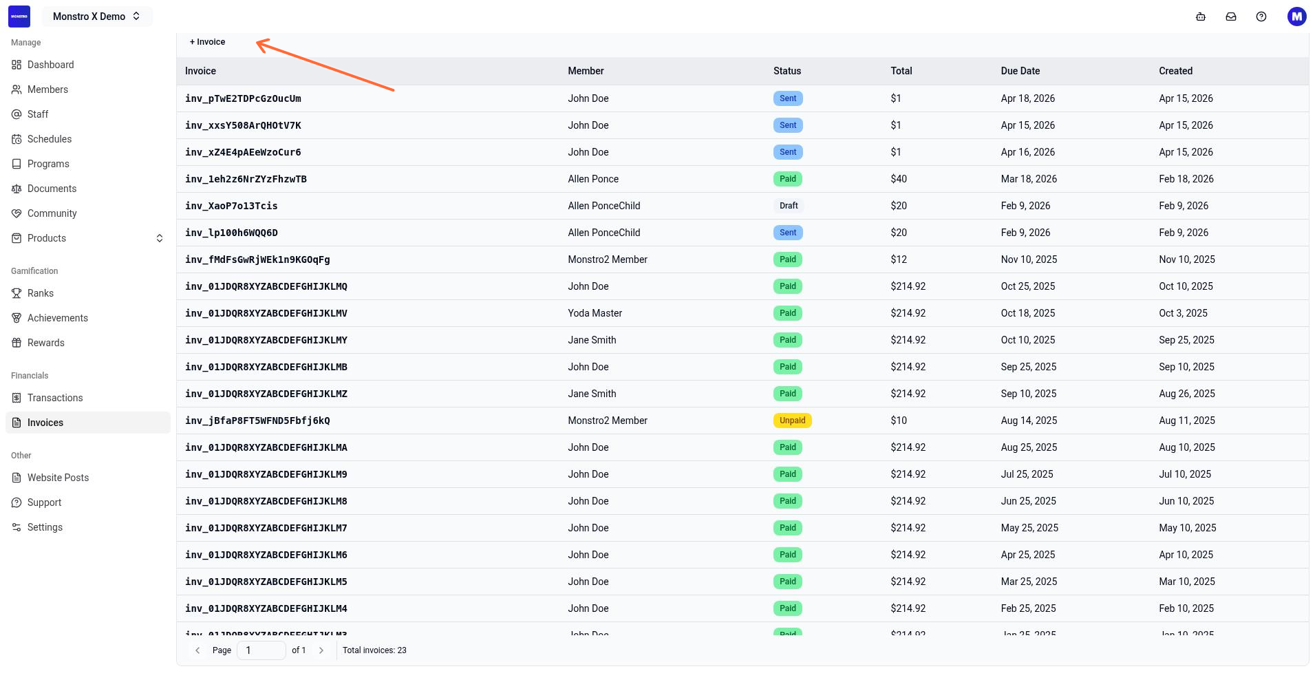 Invoice list page with the + Invoice button highlighted