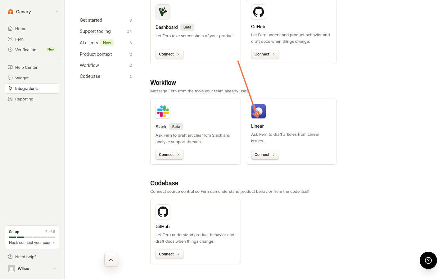Página de integraciones que muestra la cuadrícula de tarjetas de integración disponibles, con la tarjeta de Linear resaltada